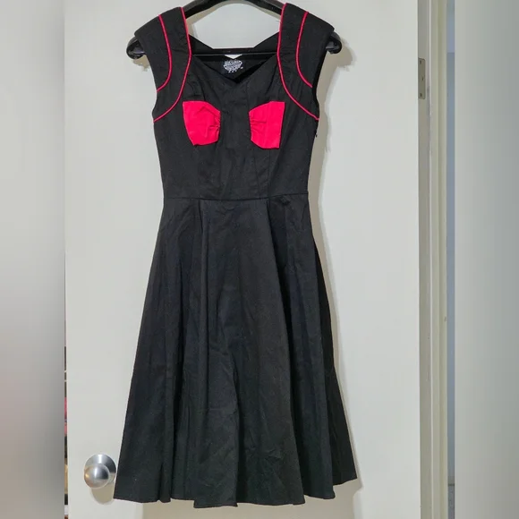 Hearts & Roses Black+Red Retro Inspired Pin Up Style Dress Bikercore Bow Size XS - Picture 3 of 14